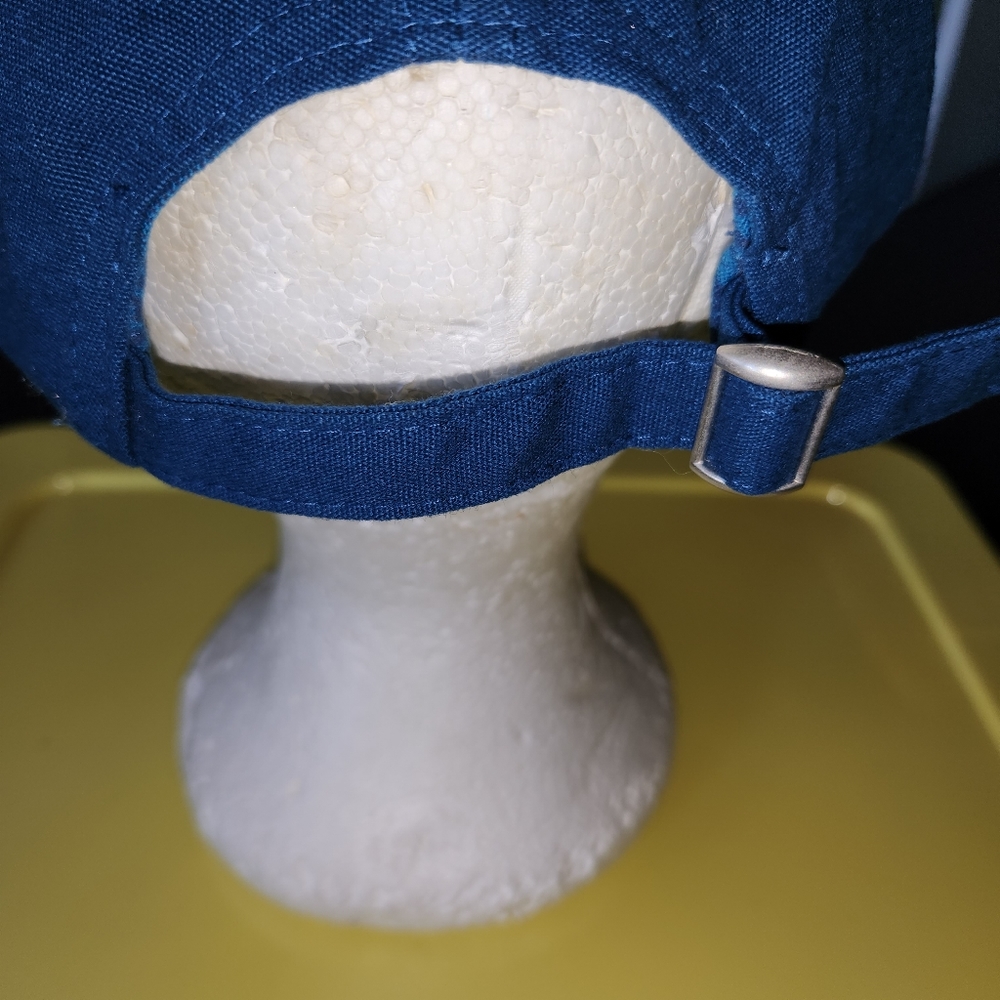Hat - Picture 5 of 6